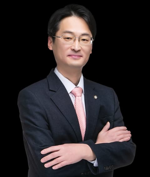 창원부패방지변호사 최성호