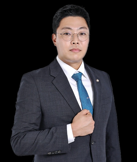 창원변호사 정우영